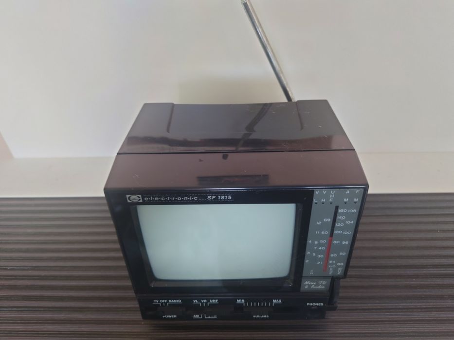 Telewizor Elektronic SF 1815 prl 1989