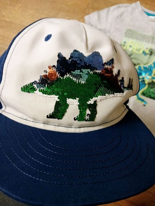 Комплект бейс, футболка,шорти діно ,hm 3-4,98-104