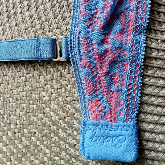 Biustonosz push up Esotiq 65C