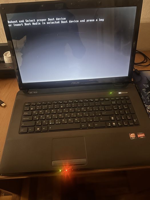 Продам на запчасти Asus