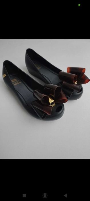 Melissas preto com laço