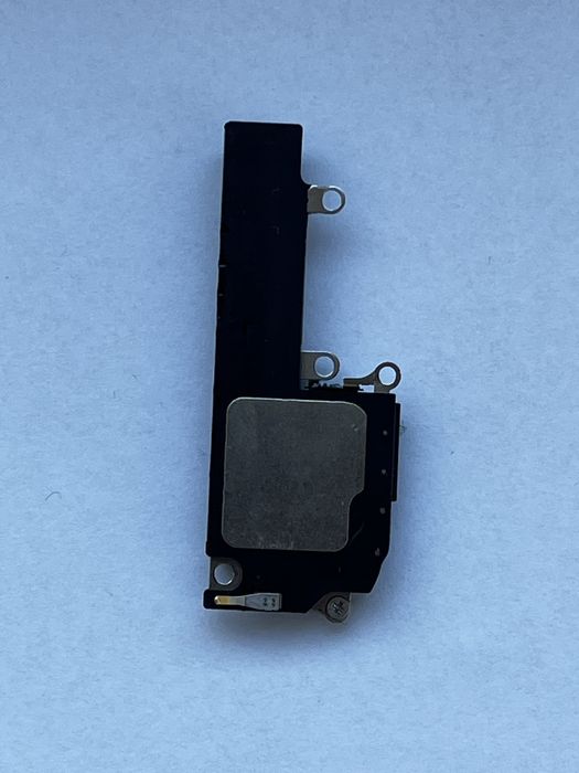 Głośnik dolny z iphone 15