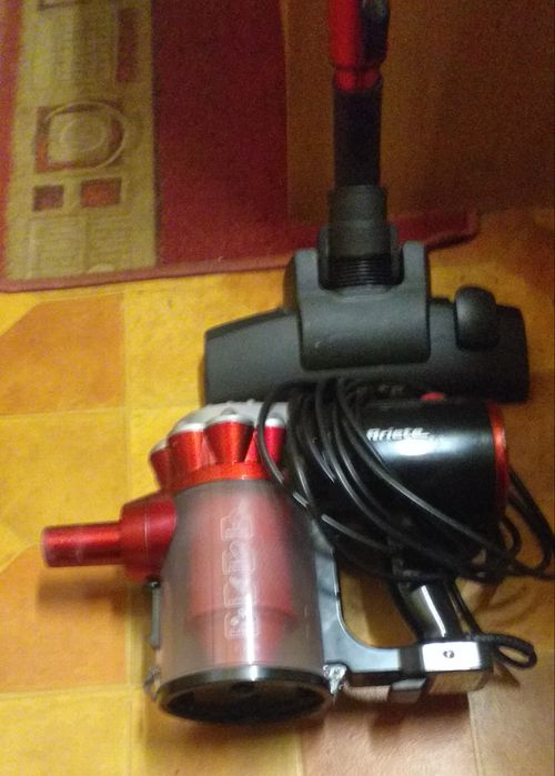 Odkurzacz ręczny Ariete