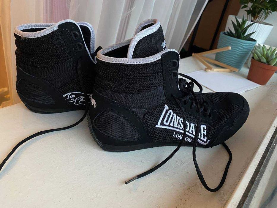 Боксерки нові LONSDALE