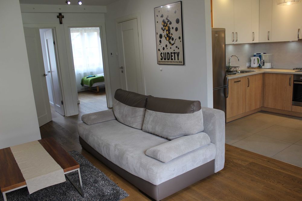 Zima 2026 w Karpaczu - 3-pokojowe mieszkanie do wynajęcia