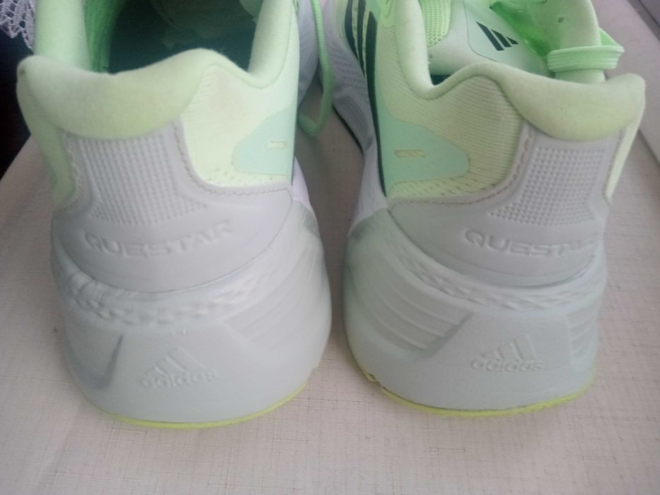 Buty Adidas Questar 2 r 43 1/3