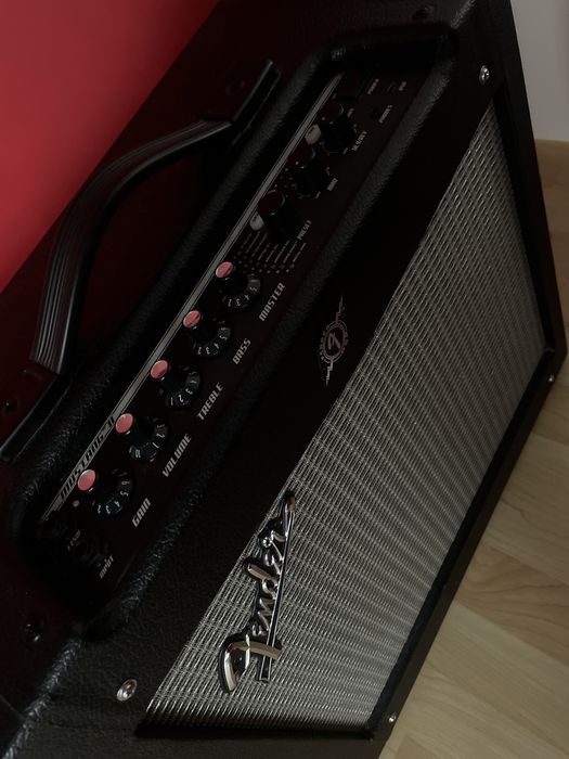 Wzmacniacz FENDER, 2-3 razy używany, jak nowy!