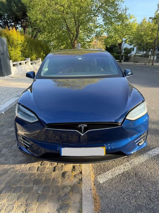 Tesla Model X P100D