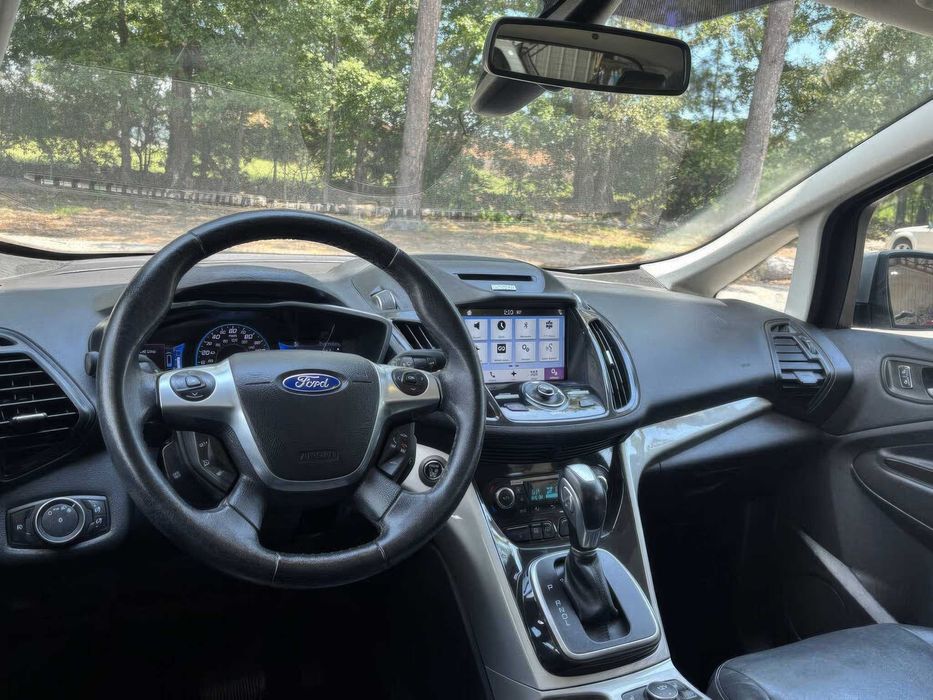 Ford C-Max Hybrid SEL      2016