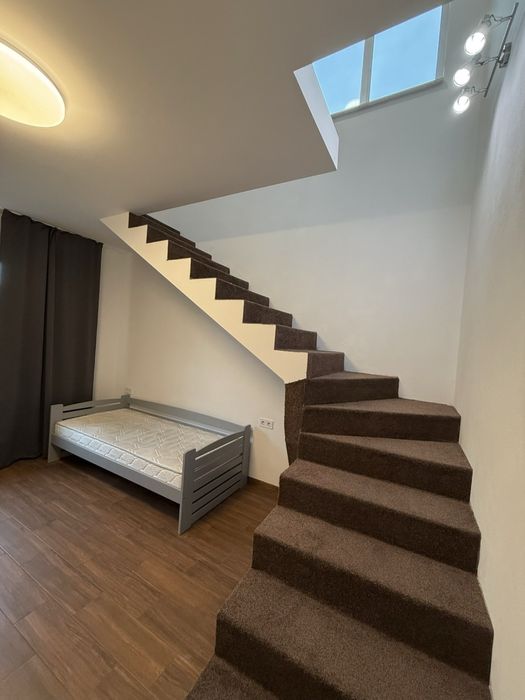 Здам половину будинку у Львові, вул. Берестяна