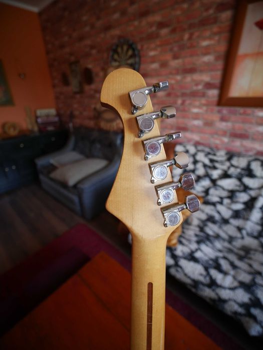 Zawodowa Gitara Elektryczna od Lutnika na wzór Fender Stratocaster