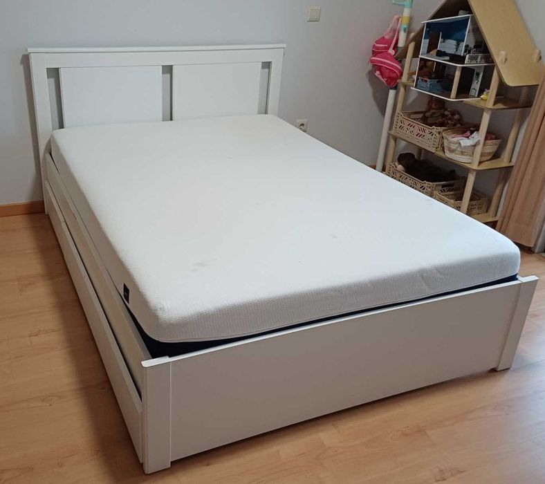 Cama casal 140x200 com 2x gavetões + colchão Koala