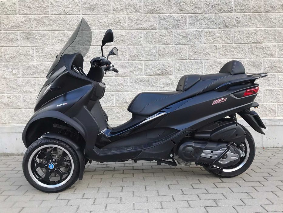 Rama z Dokumentami Piaggio MP3 500cc 2017r.