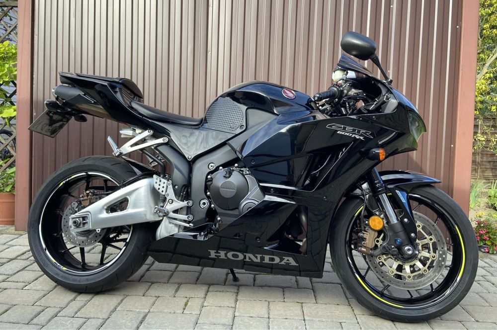 Honda CBR 600RR 2017 ABS Lift 32 933 km