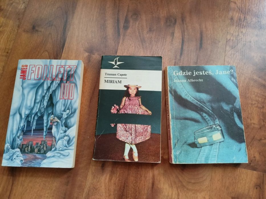 Książki . Cena za 3 sztuki.