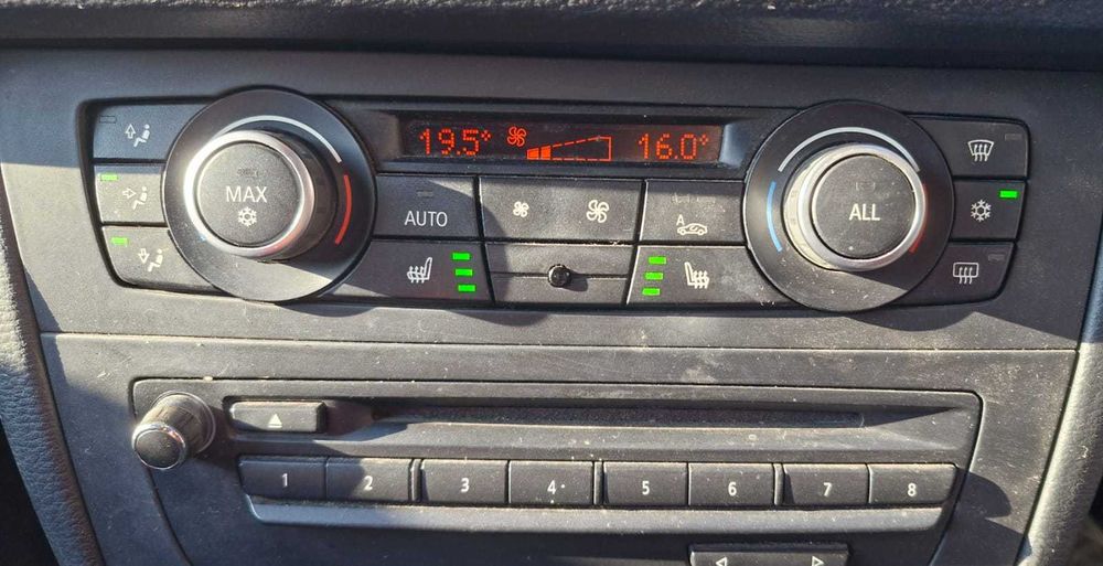 Fotele skóry BMW X1 E84 grzane