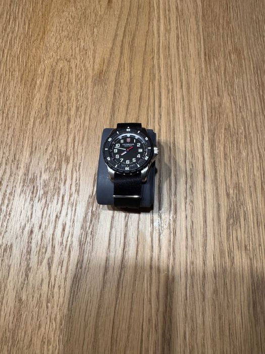 Victorinox Maverick Sport - Stan Idealny (Szwajcarski Kwarc i Szafir)