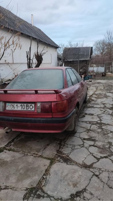 Audi 80 b3 1.8 карб