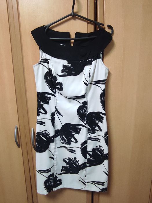 Пакет жіночих речей в ідеальному стані