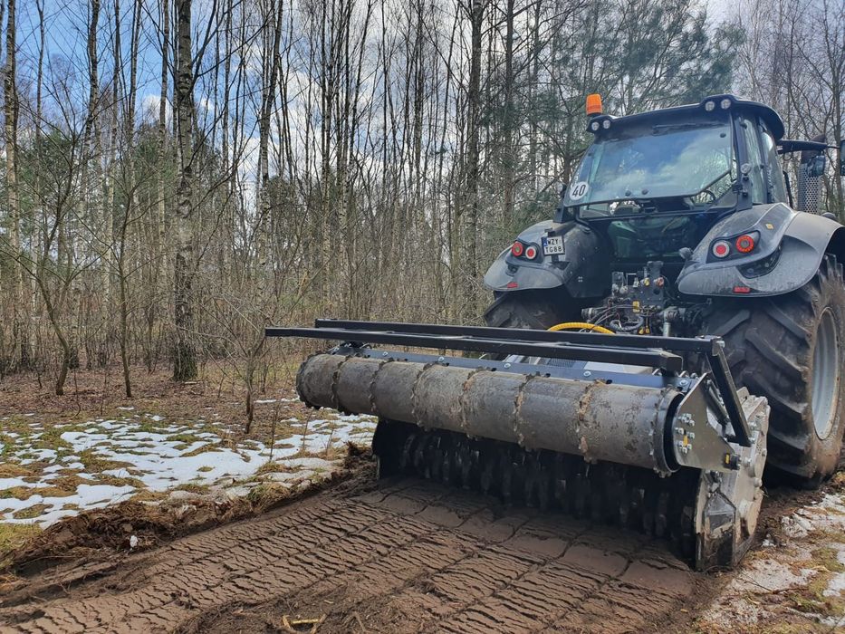 Mulczer rekultywator wgłębny usuwanie karp rozwiercanie