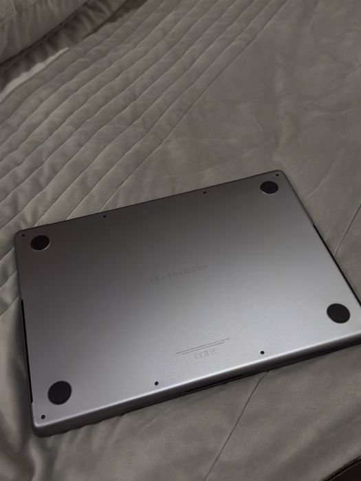 Macbook M3 Pro 2023