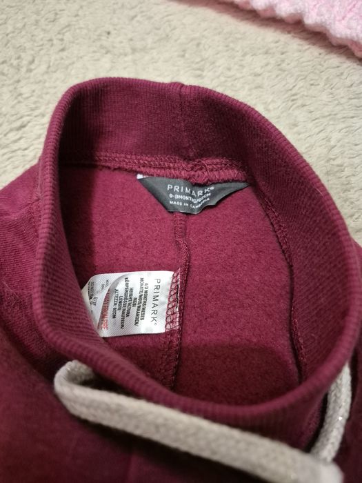 Тепленький комплект речей на немовля.