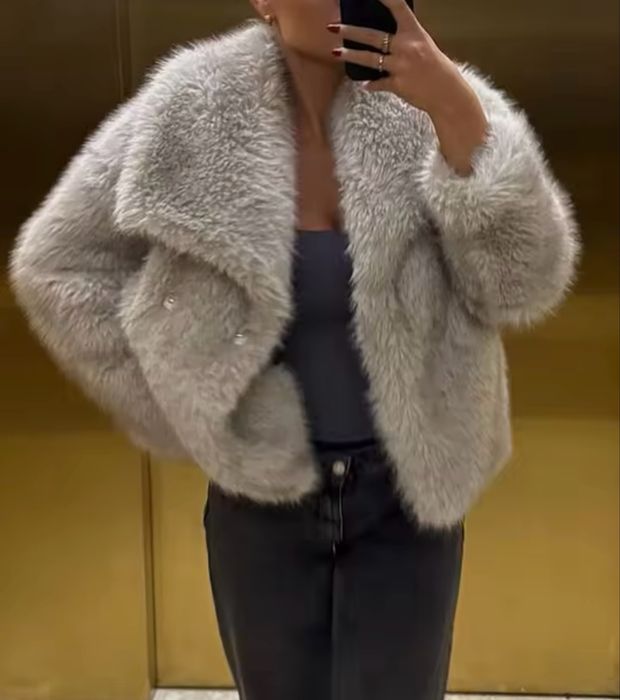 Шуба в стилі Zara
