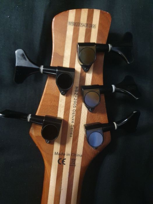 Harley Benton HBZ-2005 Deluxe Series Bass