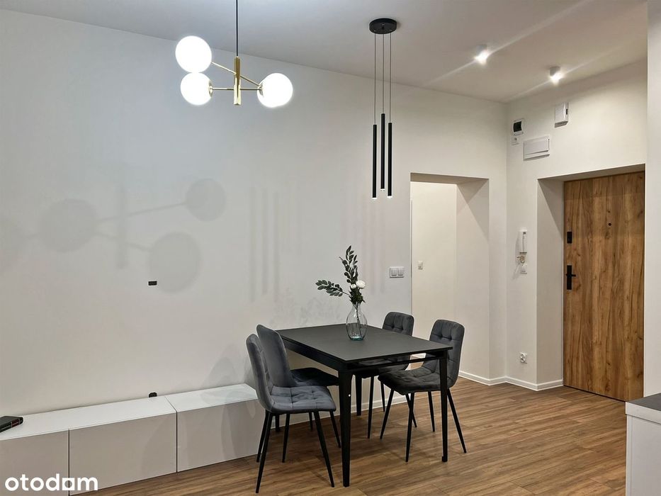 Wyremontowane mieszkanie 2 pokoje + salon z kuchnią, Ruda Śląska 61 m² - Widok 5
