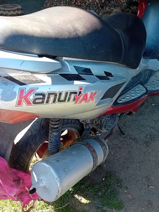Продам скутер Кануні