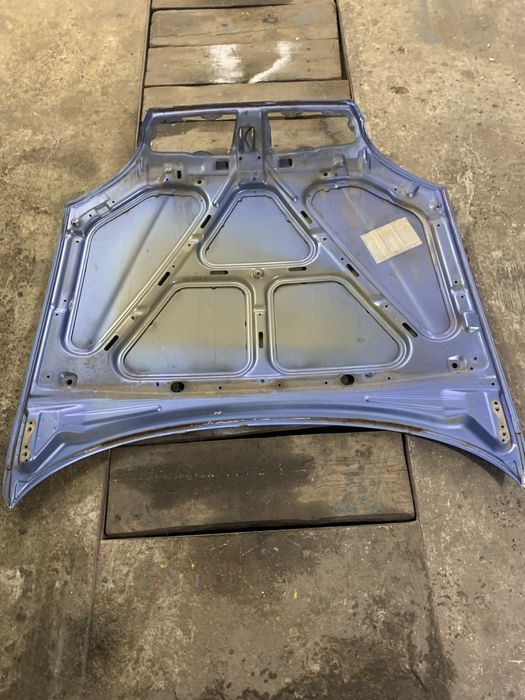 Продам капот ланос