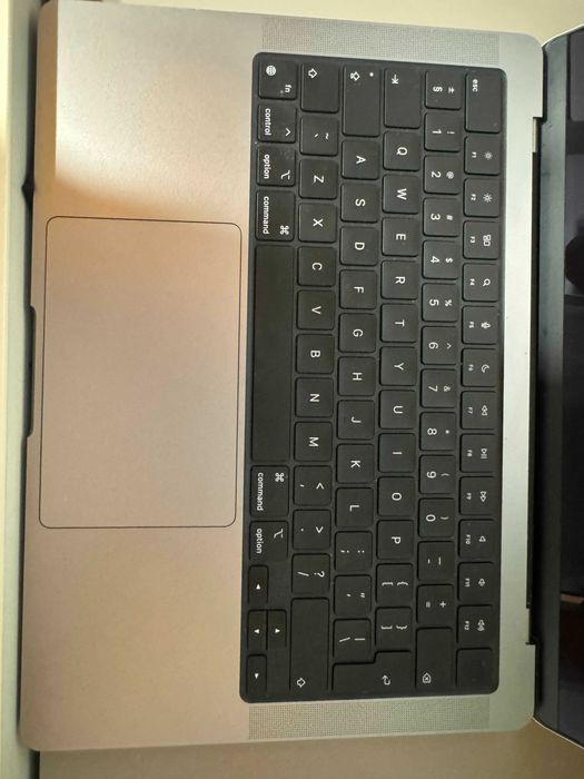 Macbook Pro 14 M3 8GB 512GB Rozszerzona Gwarancja