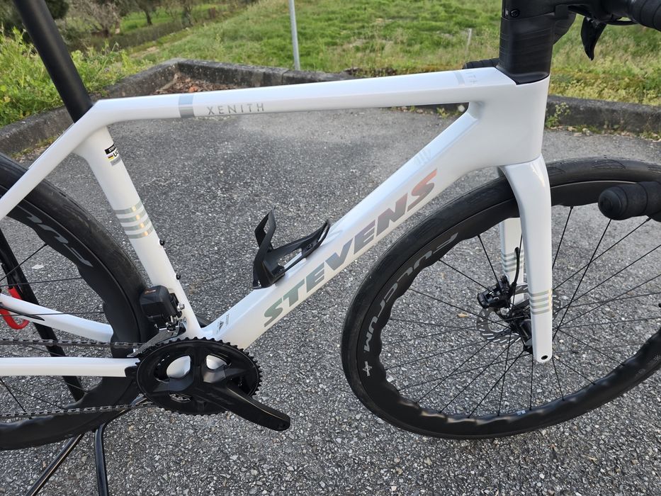Stevens 105 di2 rodas de carbono