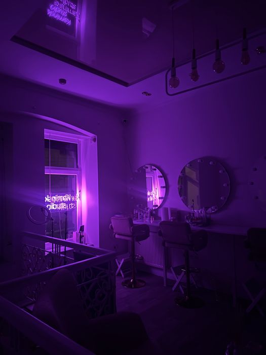 Оренда дзеркала/ крісла