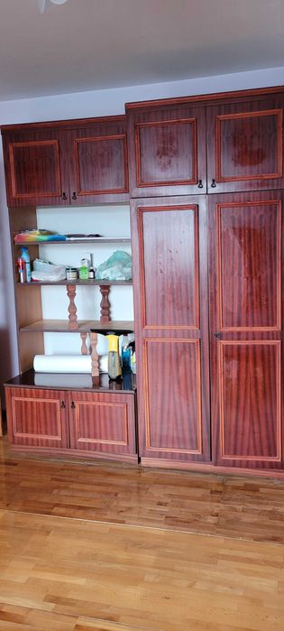 Zestaw mebli pokojowych – solidne, dobry stan