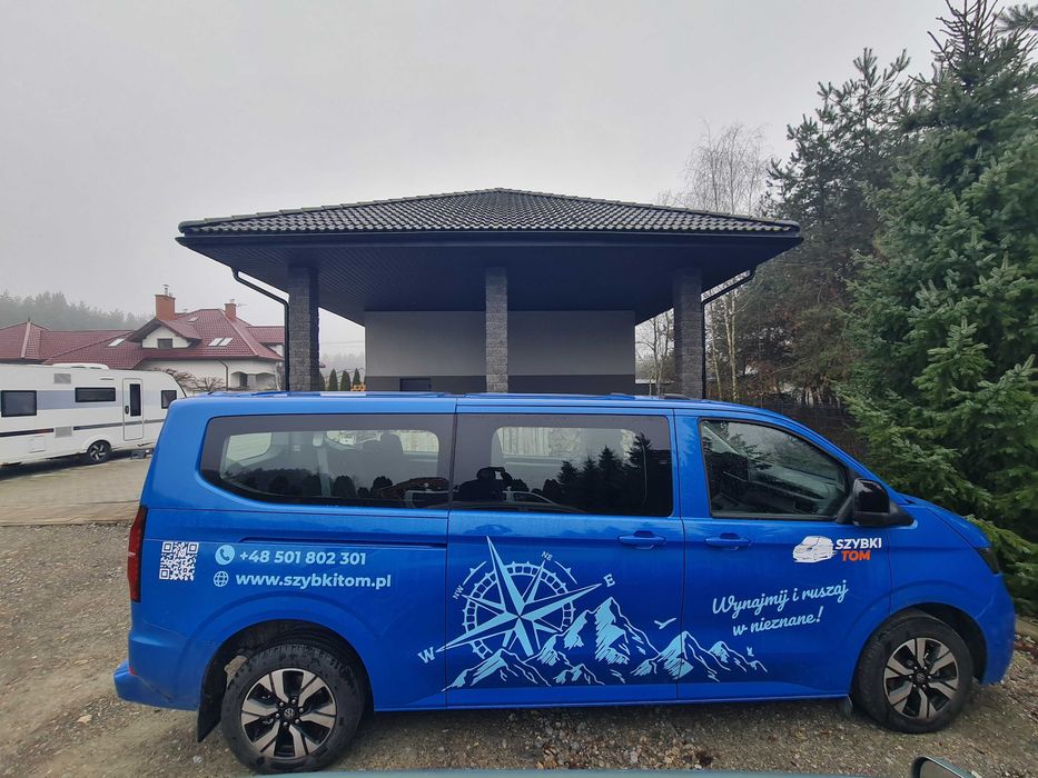 Wynajem busów 8–9 osobowych | SZYBKI TOM | Rezerwacja online!