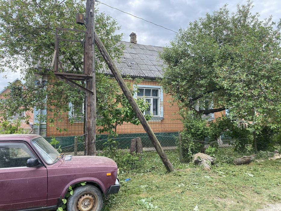 Продам великий цегляний будинок 140кв.м