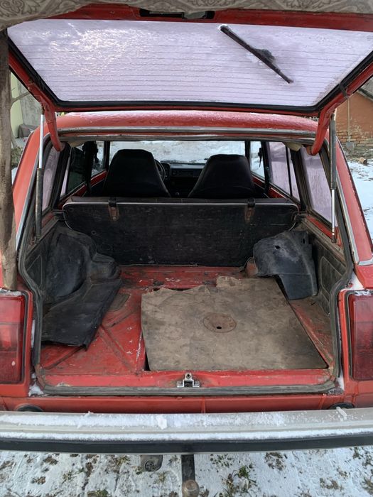 Продам ваз 2104.