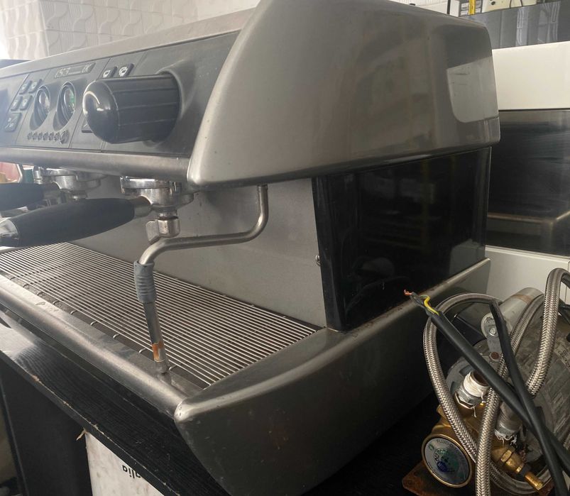 Кофемашина La Spaziale S3. Професійна кавомашина.