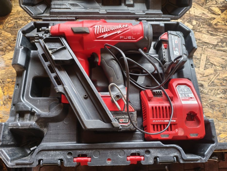 Gwoździarka Milwaukee m18 ffn502x