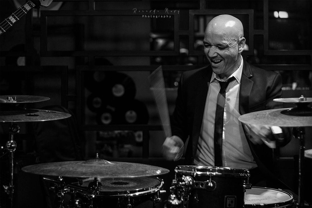 Aulas de bateria presenciais e online