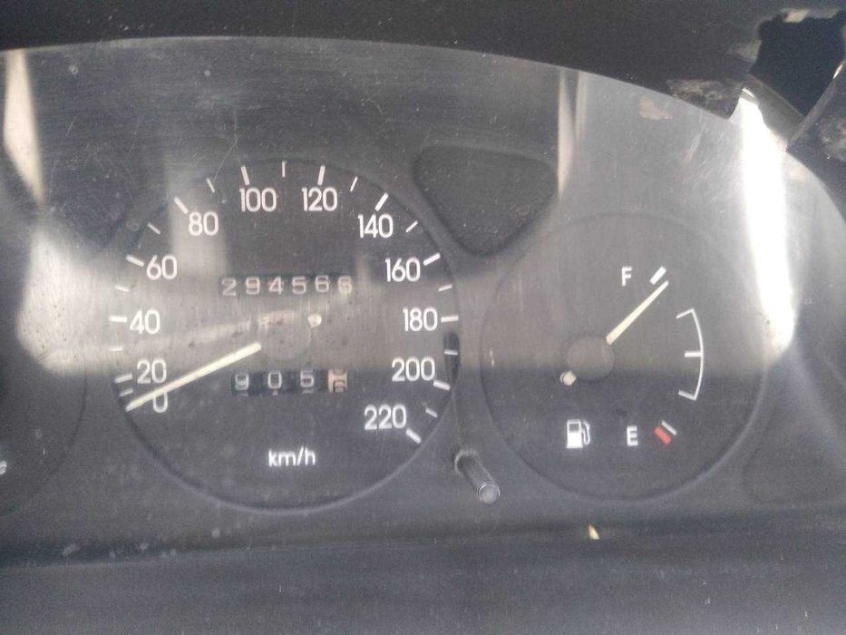 Автомобіль Daewoo Lanos 2004