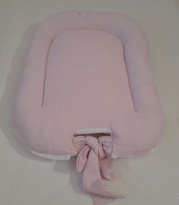 Ninho para cama bebé
