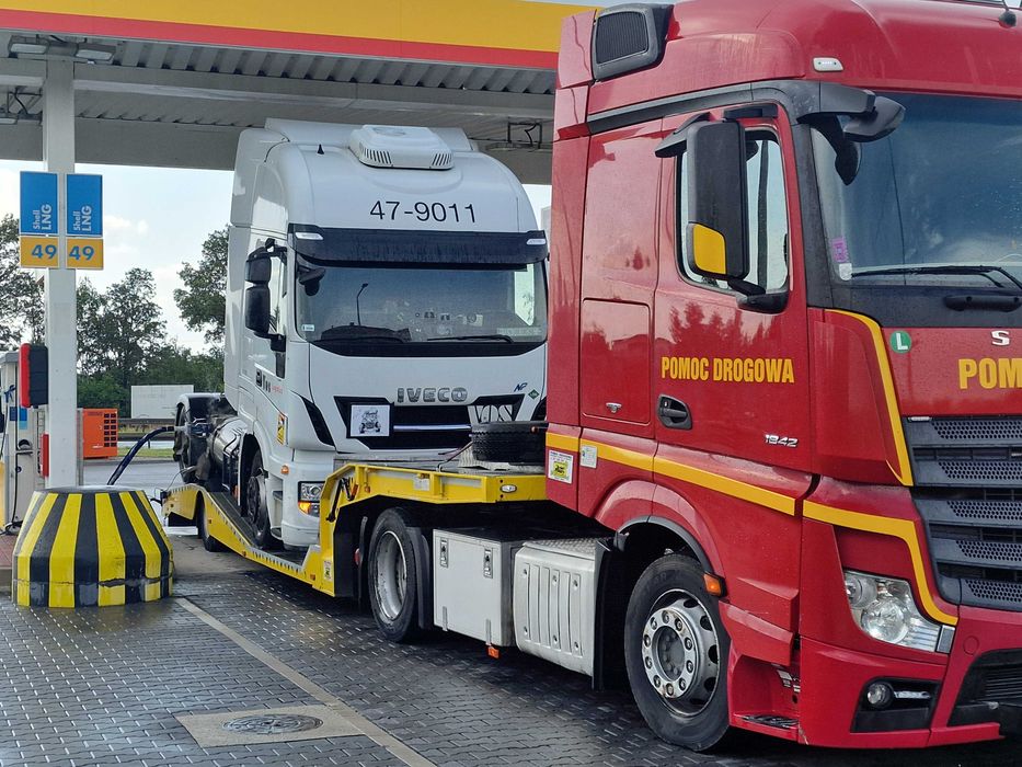 HOLOWNIK TIR ZGORZELEC, Transport ciągników siodłowych, Pomoc Drogowa