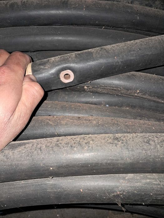 Mangueira / tubo preto de rega