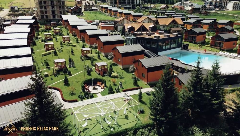 ТРЦ PHOENIX PLAZA 3км до центру Буковель,120м2,2200$/м2,магазин+оренда