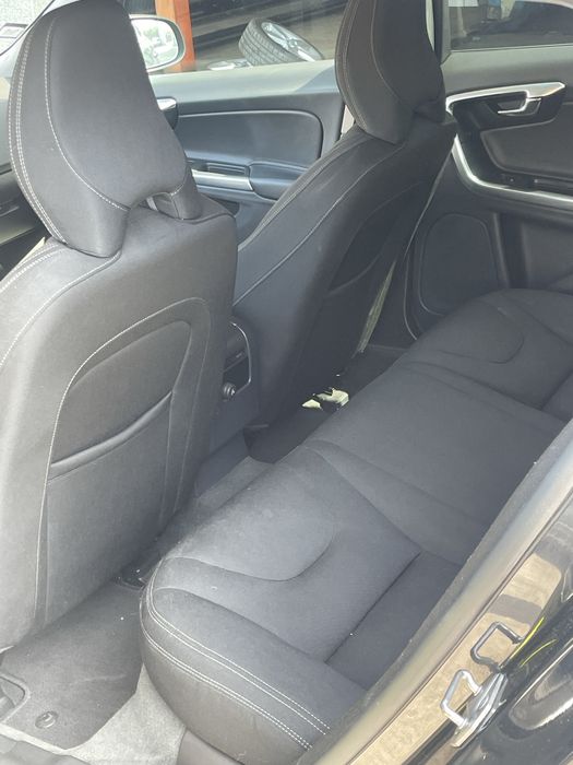 Volvo v60 d2 full extras