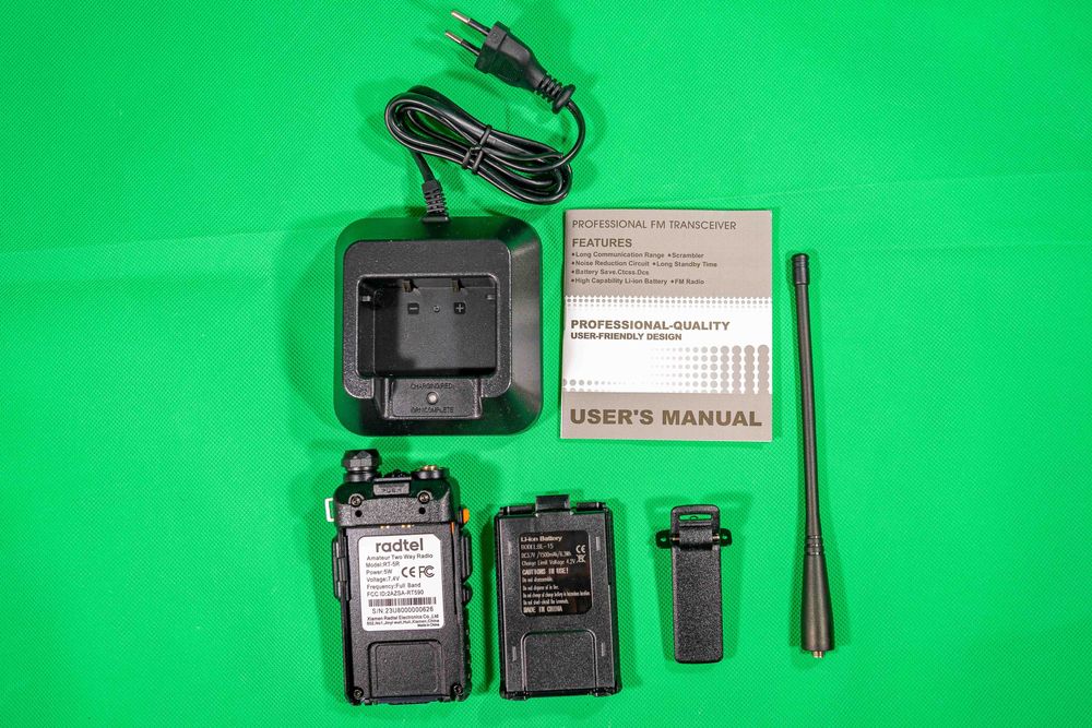 walkie-talkie Radtel RT-5R Full Band 50-600Mhz Rádio Amador