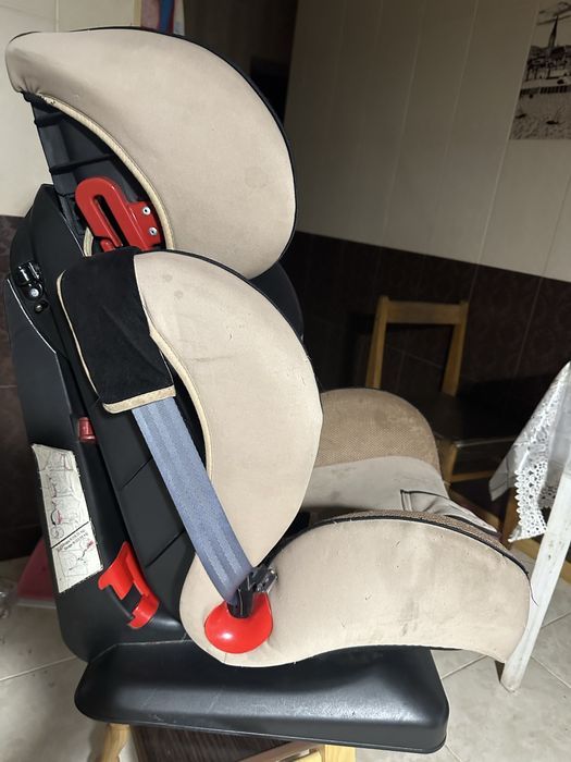 Продам автокрісло