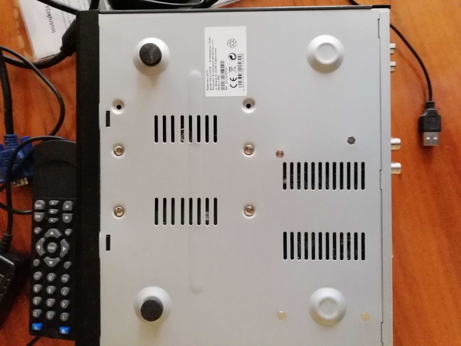 Monitoring firmy Kenik z dyskiem twardym 1 TB